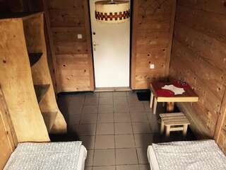 Проживание в семье Zagroda Chryszczata Smolnik Двухместный номер с 2 отдельными кроватями и ванной комнатой-1